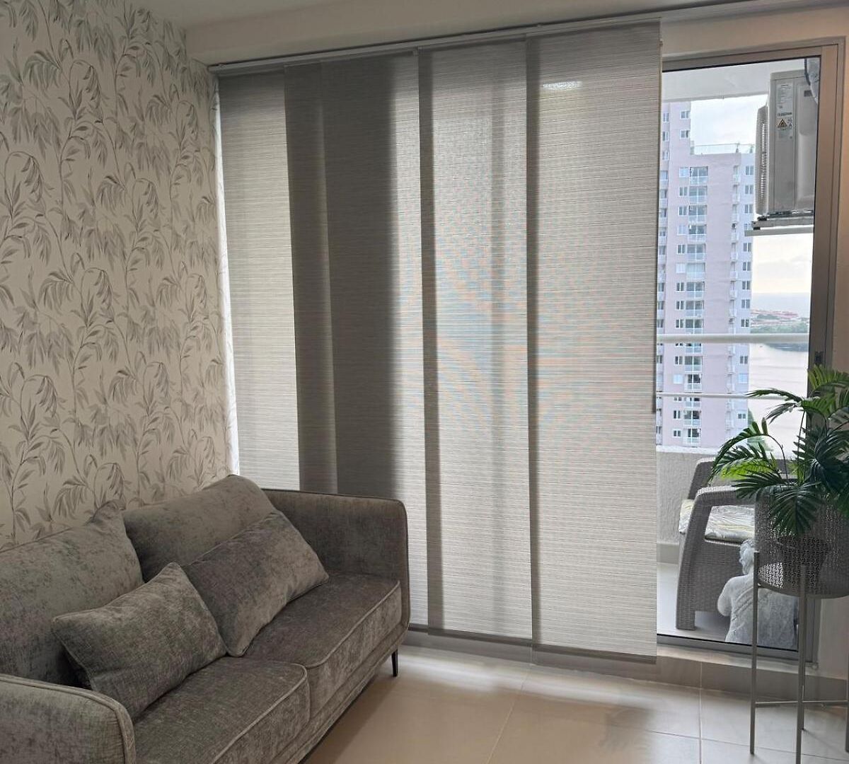 Apartamento Lindo A 3 Calles De Playas Y A 3 Minutos Del Centro Histórico *