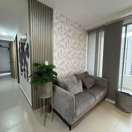 Apartamento Lindo A 3 Calles De Playas Y A 3 Minutos Del Centro Histórico